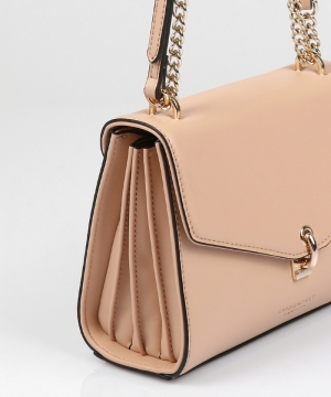 04 L.CAMEL