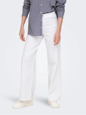IRIS WHITE
